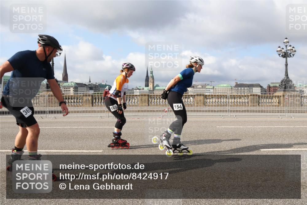 29.06.2025 - hella hamburg halbmarathon Lena Gebhardt http://msf.ph/oto/8424917 29.06.2025 08:58:45 Lombardsbrücke 369, 140, 154 meine-sportfotos.de