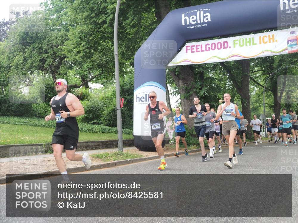 29.06.2025 - hella hamburg halbmarathon KatJ http://msf.ph/oto/8425581 29.06.2025 10:39:24 Zwischen KM18-KM19 3426, 4558, 4635, 5116, 5607, 6776, 7409 meine-sportfotos.de