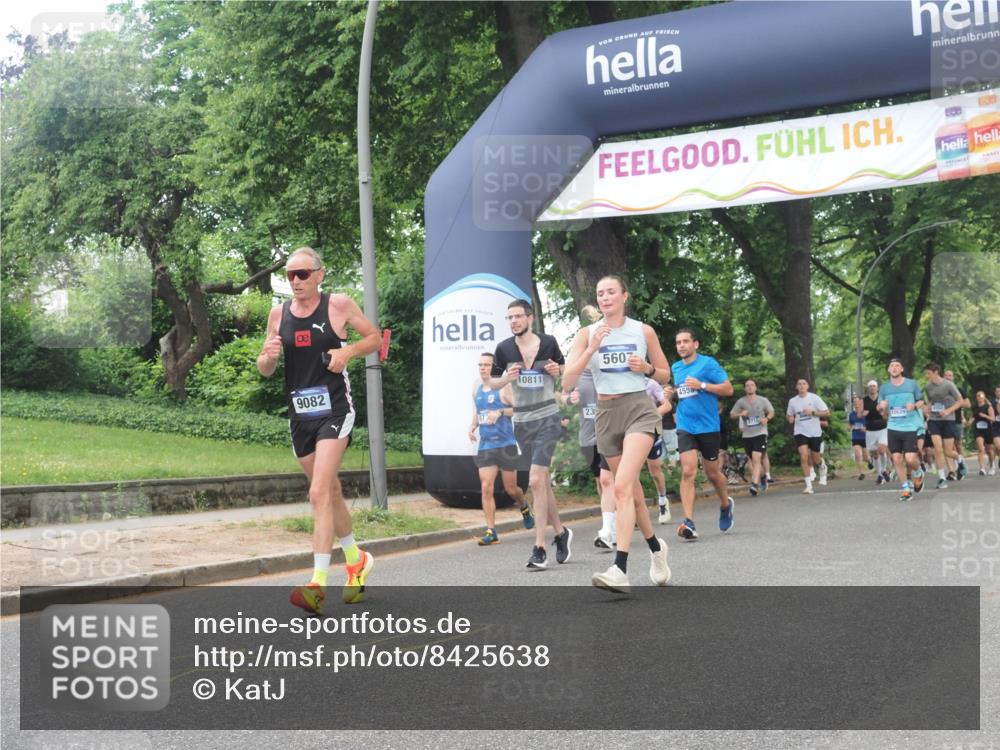 29.06.2025 - hella hamburg halbmarathon KatJ http://msf.ph/oto/8425638 29.06.2025 10:39:25 Zwischen KM18-KM19 2396, 3426, 4558, 4635, 5116, 5607, 6776, 7409 meine-sportfotos.de