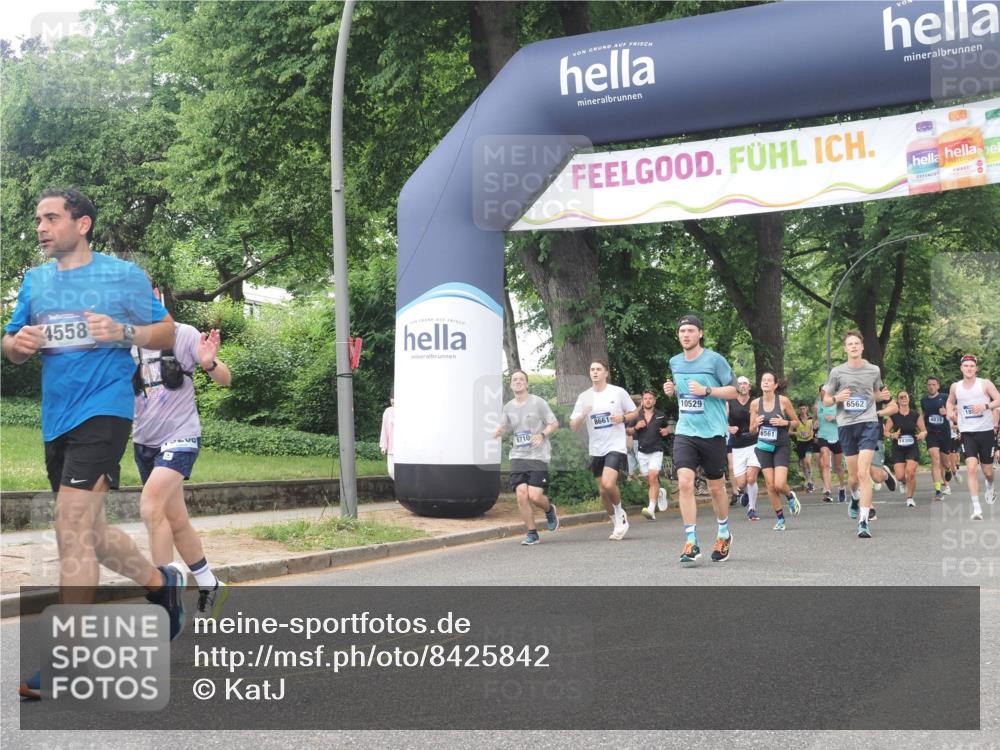 29.06.2025 - hella hamburg halbmarathon KatJ http://msf.ph/oto/8425842 29.06.2025 10:39:27 Zwischen KM18-KM19 2396, 3426, 4558, 4635, 5116, 5607, 6562, 6776, 8661, 8720 meine-sportfotos.de