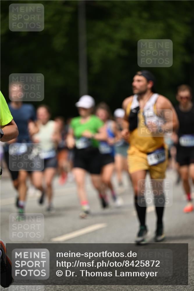 29.06.2025 - hella hamburg halbmarathon Dr. Thomas Lammeyer http://msf.ph/oto/8425872 29.06.2025 10:50:12 Kennedybrücke 1060, 1085, 1426, 1465, 1854, 2217, 2657, 2664, 2846, 2954, 2965, 3357, 3377, 3879, 3993, 4099, 4102, 4119, 4820, 5108, 5703, 5914, 6393, 6763, 6788, 6980, 7530, 7983, 8272, 8594, 11119, 11332, 11393 meine-sportfotos.de