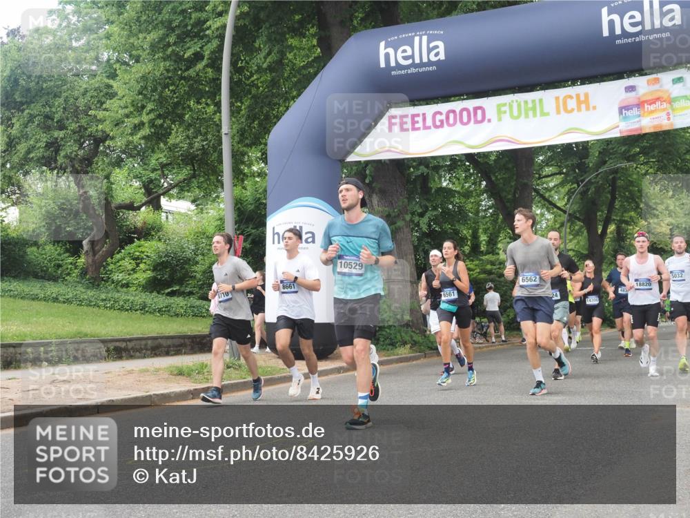 29.06.2025 - hella hamburg halbmarathon KatJ http://msf.ph/oto/8425926 29.06.2025 10:39:29 Zwischen KM18-KM19 2396, 3426, 4558, 4635, 4839, 5032, 5116, 5607, 6562, 7724, 8661, 8710, 8720 meine-sportfotos.de