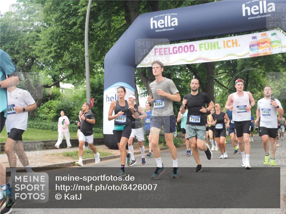 29.06.2025 - hella hamburg halbmarathon KatJ http://msf.ph/oto/8426007 29.06.2025 10:39:30 Zwischen KM18-KM19 2396, 3426, 4558, 4635, 4814, 4839, 5032, 5116, 5607, 6562, 7724, 8661, 8710, 8720 meine-sportfotos.de
