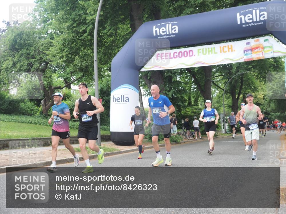 29.06.2025 - hella hamburg halbmarathon KatJ http://msf.ph/oto/8426323 29.06.2025 10:39:35 Zwischen KM18-KM19 1683, 2364, 4121, 4814, 4839, 5032, 5482, 6562, 6657, 7178, 7724, 7732, 8172, 8661, 8710 meine-sportfotos.de