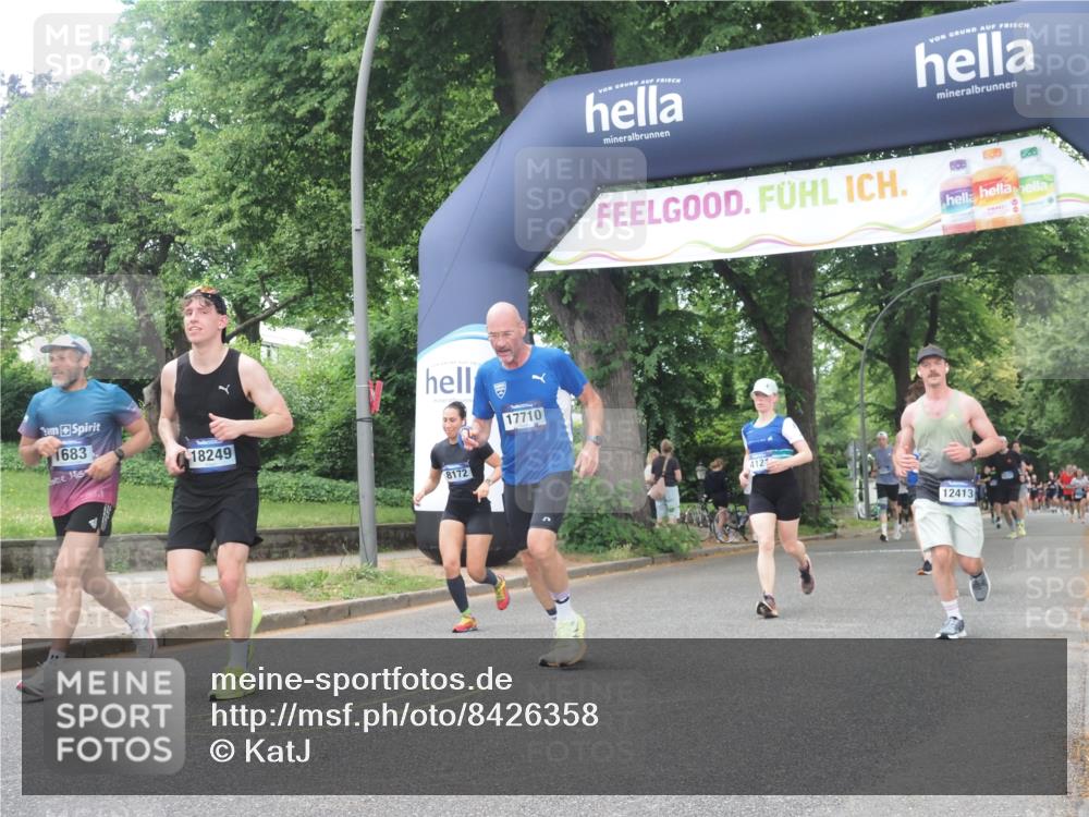 29.06.2025 - hella hamburg halbmarathon KatJ http://msf.ph/oto/8426358 29.06.2025 10:39:36 Zwischen KM18-KM19 1683, 2364, 4121, 4814, 4839, 5032, 5482, 6657, 7178, 7724, 7732, 8172, 8710 meine-sportfotos.de