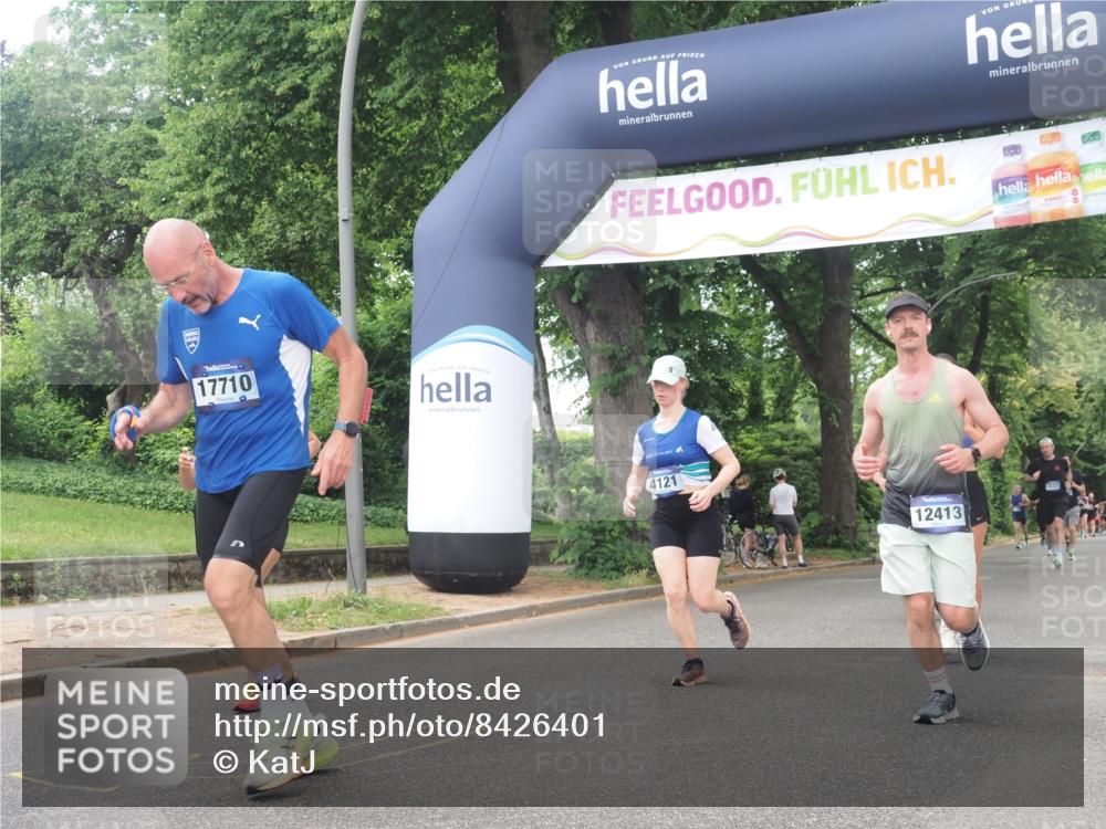 29.06.2025 - hella hamburg halbmarathon KatJ http://msf.ph/oto/8426401 29.06.2025 10:39:36 Zwischen KM18-KM19 1683, 2364, 4121, 4814, 4839, 5032, 5482, 6657, 7178, 7724, 7732, 8172, 8710 meine-sportfotos.de