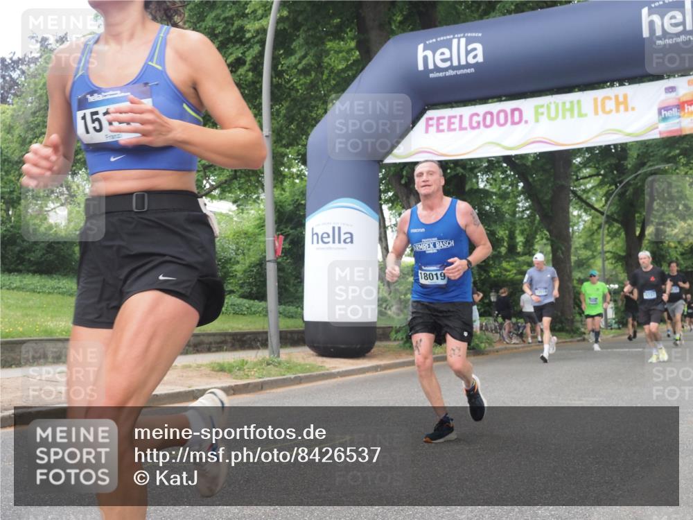 29.06.2025 - hella hamburg halbmarathon KatJ http://msf.ph/oto/8426537 29.06.2025 10:39:38 Zwischen KM18-KM19 1683, 2364, 4121, 4814, 5482, 6657, 7178, 7732, 8172 meine-sportfotos.de