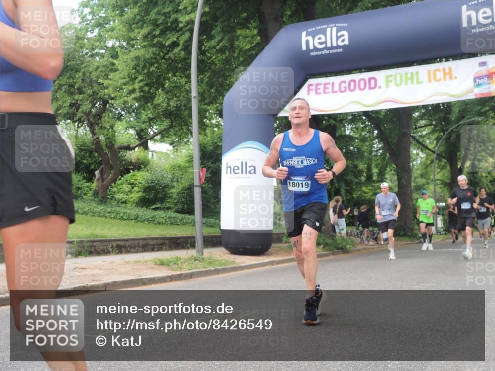 29.06.2025 - hella hamburg halbmarathon KatJ http://msf.ph/oto/8426549 29.06.2025 10:39:39 Zwischen KM18-KM19 1683, 2364, 4121, 5482, 6657, 7178, 7732, 8172 meine-sportfotos.de