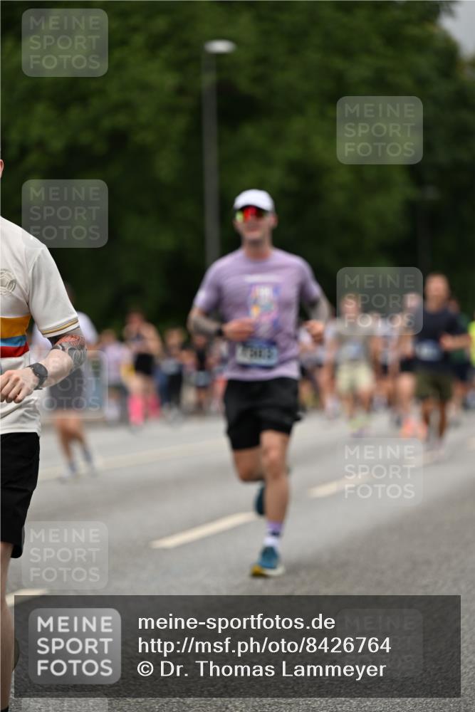 29.06.2025 - hella hamburg halbmarathon Dr. Thomas Lammeyer http://msf.ph/oto/8426764 29.06.2025 10:50:34 Kennedybrücke 1421, 1426, 1695, 1854, 1983, 2008, 2217, 2398, 2917, 3160, 3164, 4099, 4202, 4223, 4224, 4296, 5044, 6124, 6161, 6788, 7303, 7530, 7983, 8477, 9243, 10230, 10367, 10812, 11393 meine-sportfotos.de
