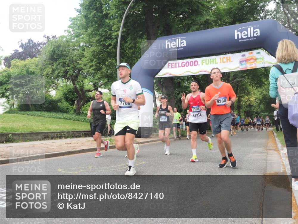 29.06.2025 - hella hamburg halbmarathon KatJ http://msf.ph/oto/8427140 29.06.2025 10:39:59 Zwischen KM18-KM19 1706, 2111, 2540, 2595, 3208, 4837, 5169, 5194, 6164, 6390, 7130, 7786, 8447 meine-sportfotos.de