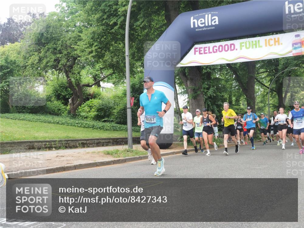29.06.2025 - hella hamburg halbmarathon KatJ http://msf.ph/oto/8427343 29.06.2025 10:40:06 Zwischen KM18-KM19 2444, 3208, 3209, 4065, 8390, 8587 meine-sportfotos.de