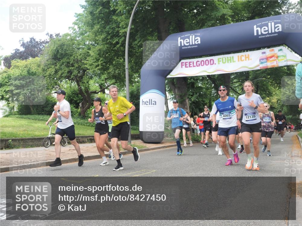 29.06.2025 - hella hamburg halbmarathon KatJ http://msf.ph/oto/8427450 29.06.2025 10:40:08 Zwischen KM18-KM19 2444, 3209, 3715, 4065, 5638, 8273, 8390, 8587, 8651 meine-sportfotos.de