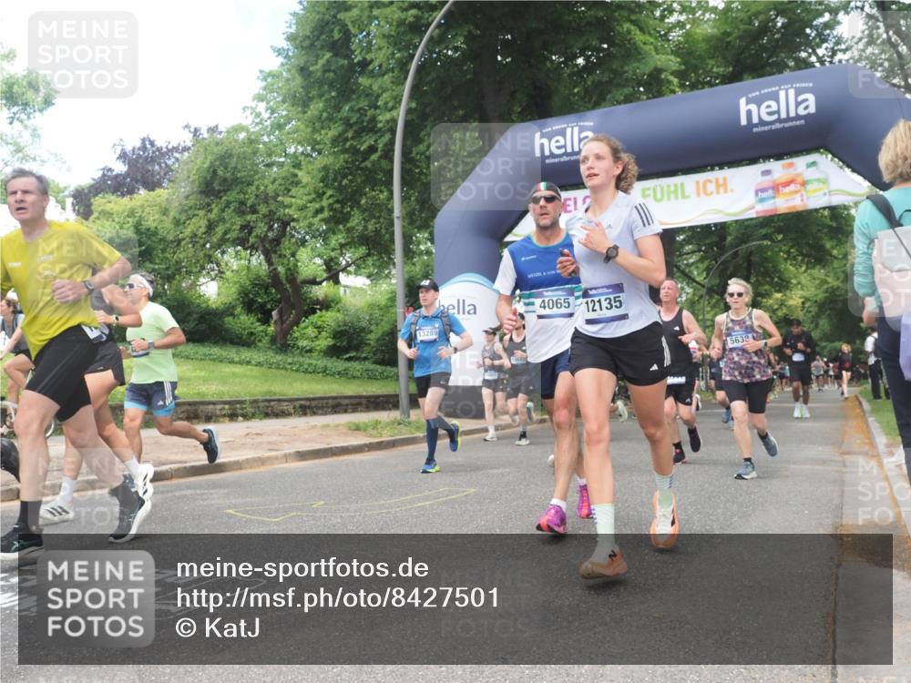 29.06.2025 - hella hamburg halbmarathon KatJ http://msf.ph/oto/8427501 29.06.2025 10:40:09 Zwischen KM18-KM19 2208, 3209, 3715, 4065, 5378, 5638, 7896, 8273, 8587, 8651 meine-sportfotos.de