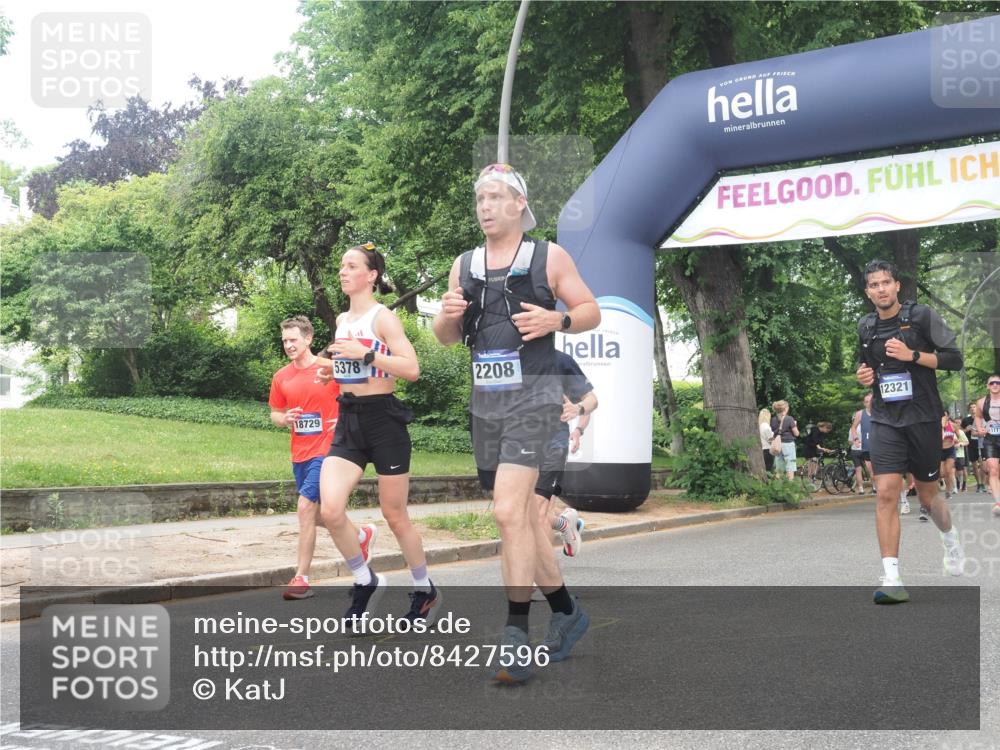 29.06.2025 - hella hamburg halbmarathon KatJ http://msf.ph/oto/8427596 29.06.2025 10:40:12 Zwischen KM18-KM19 2208, 3715, 4029, 4065, 5378, 5638, 6481, 7896, 8273, 8587, 8651 meine-sportfotos.de