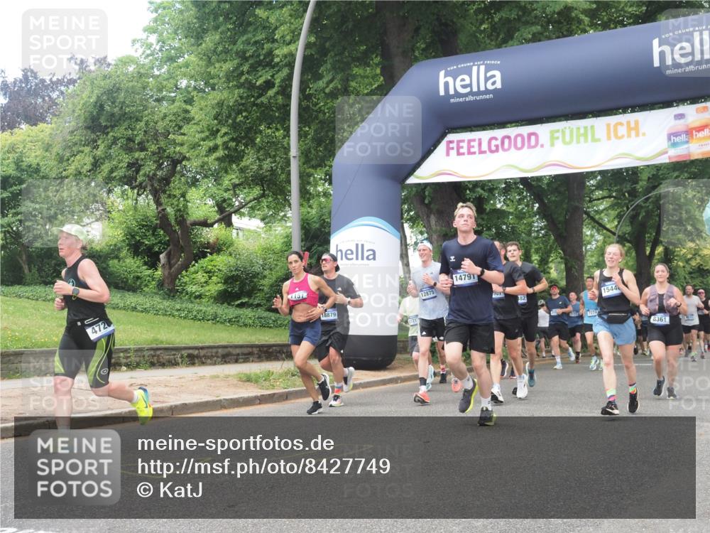 29.06.2025 - hella hamburg halbmarathon KatJ http://msf.ph/oto/8427749 29.06.2025 10:40:18 Zwischen KM18-KM19 1151, 1258, 3952, 4029, 5907, 6481, 8361 meine-sportfotos.de