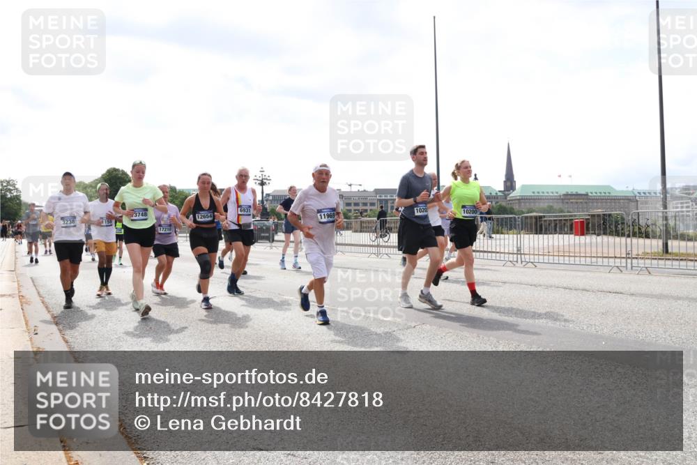 29.06.2025 - hella hamburg halbmarathon Lena Gebhardt http://msf.ph/oto/8427818 29.06.2025 10:43:40 Lombardsbrücke 3238, 1155, 3748, 17210, 12654, 6931, 11969, 10202, 10200, 1023, 1026, 1095, 1155, 1306, 1310, 1400, 1459, 1816, 1878, 2073, 2733, 3238, 3288, 3329, 3390, 3597, 3638, 4056, 4302, 4367, 4627, 4866, 5192, 5201, 5214, 5293, 5370, 5720, 5890, 6012, 6036, 6096, 6226, 6334, 6440, 6895, 6931, 6971, 6973, 7197, 7205, 7206, 7489, 7504, 7872, 7926, 8000, 8058, 8135, 8233, 8408, 8435, 8504, 8870, 9639, 9641, 9704, 9831, 9976, 10083, 10097, 10200, 10202 meine-sportfotos.de