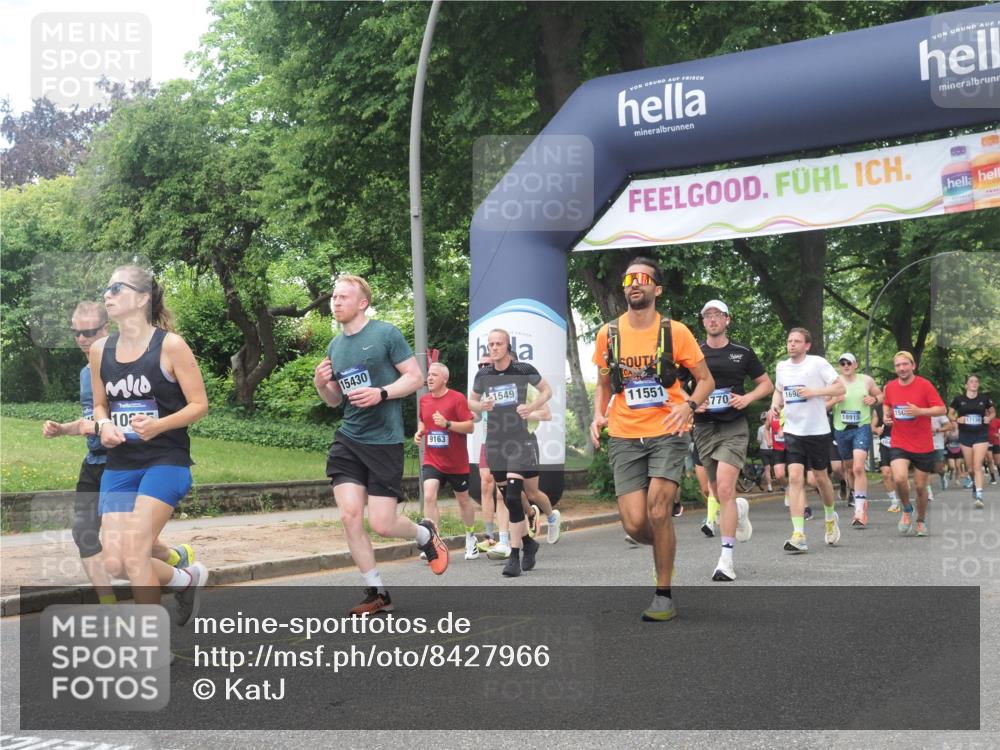 29.06.2025 - hella hamburg halbmarathon KatJ http://msf.ph/oto/8427966 29.06.2025 10:40:25 Zwischen KM18-KM19 1061, 1549, 2082, 4770, 6511, 6512, 6628, 7177, 7274, 8361 meine-sportfotos.de