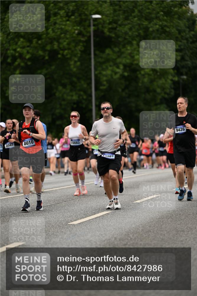 29.06.2025 - hella hamburg halbmarathon Dr. Thomas Lammeyer http://msf.ph/oto/8427986 29.06.2025 10:51:02 Kennedybrücke 1004, 1033, 1100, 1104, 1429, 1867, 1868, 1924, 1999, 2423, 2662, 2665, 2697, 2773, 2813, 3410, 3896, 4104, 4202, 4296, 4306, 4317, 4448, 4483, 4572, 5635, 5769, 5770, 5854, 5892, 6392, 6623, 7073, 7268, 7364, 7368, 7374, 8010, 8047, 8486, 8706, 9120, 9121, 9243, 9337, 9426, 9445, 9774, 9949, 10030, 10327, 10329, 11253, 11361, 11408 meine-sportfotos.de