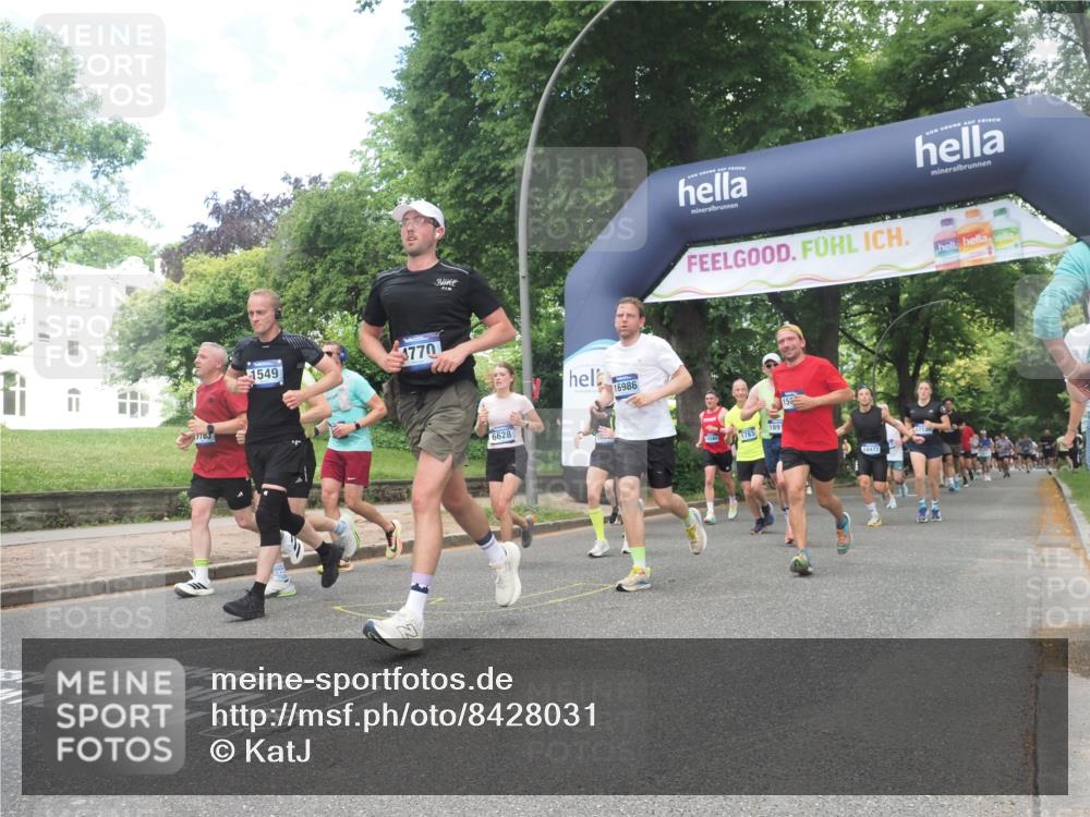 29.06.2025 - hella hamburg halbmarathon KatJ http://msf.ph/oto/8428031 29.06.2025 10:40:27 Zwischen KM18-KM19 1061, 1499, 1549, 2074, 2082, 4770, 6511, 6512, 6628, 6897, 7177, 7274 meine-sportfotos.de