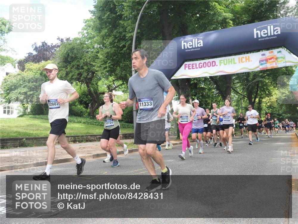 29.06.2025 - hella hamburg halbmarathon KatJ http://msf.ph/oto/8428431 29.06.2025 10:40:42 Zwischen KM18-KM19 1267, 3334, 5077, 6723, 7509, 7918, 8335 meine-sportfotos.de