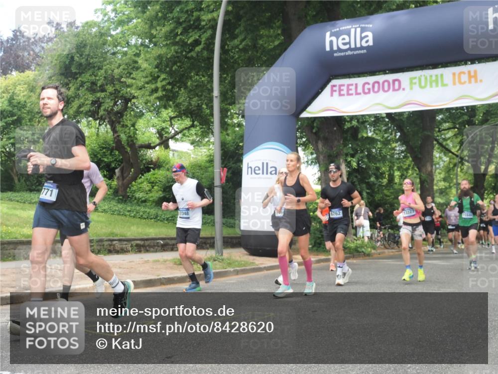 29.06.2025 - hella hamburg halbmarathon KatJ http://msf.ph/oto/8428620 29.06.2025 10:40:48 Zwischen KM18-KM19 1267, 2058, 2771, 5077, 7509, 8335 meine-sportfotos.de