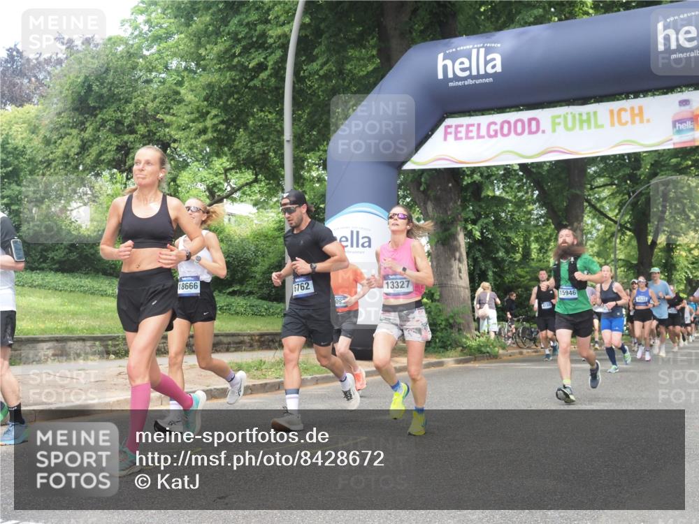 29.06.2025 - hella hamburg halbmarathon KatJ http://msf.ph/oto/8428672 29.06.2025 10:40:49 Zwischen KM18-KM19 1267, 2058, 2099, 2771, 5077, 6762, 7478, 7509 meine-sportfotos.de