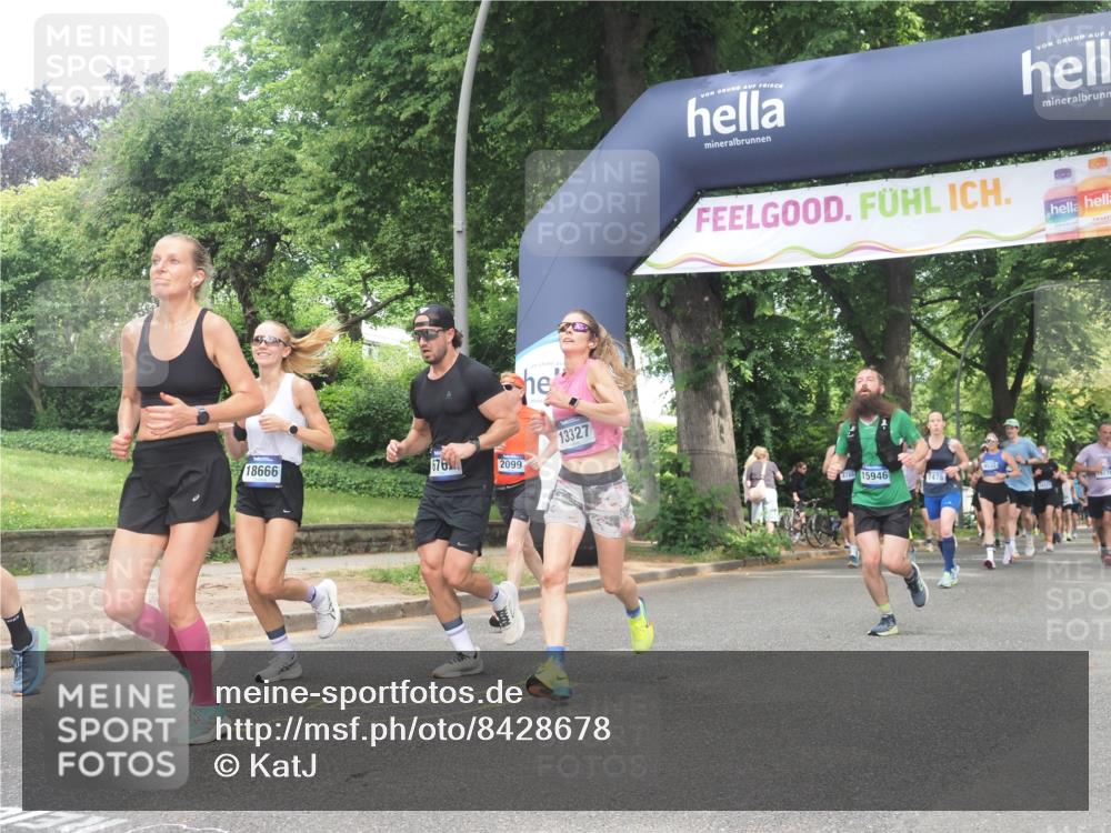 29.06.2025 - hella hamburg halbmarathon KatJ http://msf.ph/oto/8428678 29.06.2025 10:40:49 Zwischen KM18-KM19 1267, 2058, 2099, 2771, 5077, 6762, 7478, 7509 meine-sportfotos.de