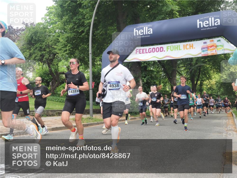 29.06.2025 - hella hamburg halbmarathon KatJ http://msf.ph/oto/8428867 29.06.2025 10:40:55 Zwischen KM18-KM19 1502, 2099, 2884, 3103, 3310, 4189, 4299, 4938, 6762, 6994, 7147, 7478 meine-sportfotos.de