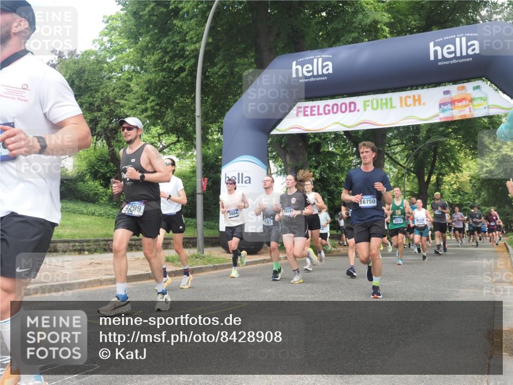 29.06.2025 - hella hamburg halbmarathon KatJ http://msf.ph/oto/8428908 29.06.2025 10:40:56 Zwischen KM18-KM19 1502, 2070, 2099, 2884, 3103, 3310, 4189, 4299, 4938, 6762, 6994, 7147, 7478 meine-sportfotos.de