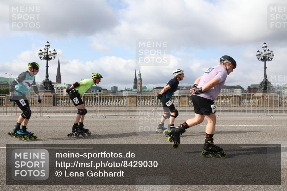 29.06.2025 - hella hamburg halbmarathon Lena Gebhardt http://msf.ph/oto/8429030 29.06.2025 08:59:39 Lombardsbrücke 58, 161 meine-sportfotos.de