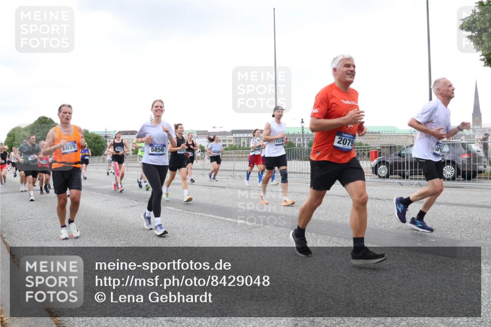 29.06.2025 - hella hamburg halbmarathon Lena Gebhardt http://msf.ph/oto/8429048 29.06.2025 10:54:00 Lombardsbrücke 761, 6039, 9572, 5856, 18365, 13316, 2079, 1017, 1263, 1687, 1744, 1753, 1762, 1779, 1789, 2079, 2372, 2429, 2600, 2761, 2854, 3055, 3079, 3187, 3188, 3249, 3465, 3467, 3557, 4323, 4595, 4685, 4801, 4838, 5157, 5430, 5514, 5804, 5817, 5856, 5857, 5898, 5964, 6039, 6192, 6273, 6306, 6468, 6583, 6913, 6987, 6988, 6996, 7039, 7498, 7537, 7611, 7614, 7874, 7890, 7946, 8867, 8924, 9077, 9138, 9203, 9503, 9531, 9572, 9771, 10207, 11390, 11785 meine-sportfotos.de