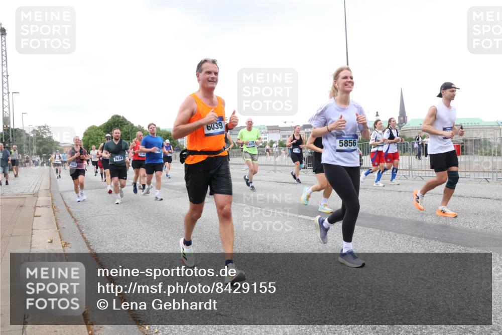 29.06.2025 - hella hamburg halbmarathon Lena Gebhardt http://msf.ph/oto/8429155 29.06.2025 10:54:01 Lombardsbrücke 7614, 1744, 6039, 5856, 1017, 1263, 1687, 1744, 1753, 1762, 1779, 1789, 2079, 2372, 2429, 2600, 2761, 2854, 3055, 3079, 3187, 3188, 3249, 3465, 3467, 3557, 4323, 4685, 4801, 4838, 5157, 5430, 5514, 5804, 5817, 5856, 5857, 5898, 5964, 6039, 6192, 6273, 6306, 6468, 6583, 6913, 6987, 6988, 6996, 7039, 7498, 7537, 7614, 7874, 7890, 7946, 8867, 8924, 9077, 9138, 9203, 9503, 9531, 9572, 9771, 10207, 11354, 11390, 11785 meine-sportfotos.de