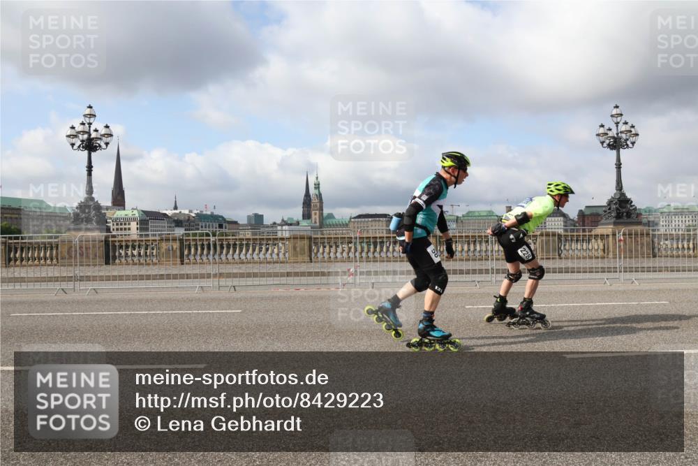 29.06.2025 - hella hamburg halbmarathon Lena Gebhardt http://msf.ph/oto/8429223 29.06.2025 08:59:40 Lombardsbrücke  meine-sportfotos.de