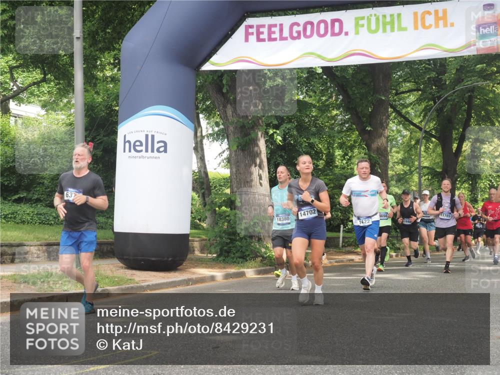 29.06.2025 - hella hamburg halbmarathon KatJ http://msf.ph/oto/8429231 29.06.2025 10:41:12 Zwischen KM18-KM19 1422, 1442, 2518, 3059, 3096, 3819, 6294, 6374, 6629 meine-sportfotos.de