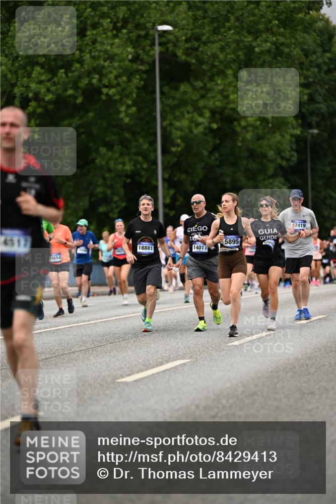 29.06.2025 - hella hamburg halbmarathon Dr. Thomas Lammeyer http://msf.ph/oto/8429413 29.06.2025 10:51:36 Kennedybrücke 1555, 1593, 1608, 1961, 2162, 2327, 2500, 2537, 2556, 2981, 3277, 3339, 3406, 3407, 3823, 4325, 4342, 5697, 5700, 5895, 6740, 6995, 7827, 7960, 8131, 8541, 8967, 9092, 9557, 9743, 10511, 10514, 10515, 10591, 11160, 11378 meine-sportfotos.de