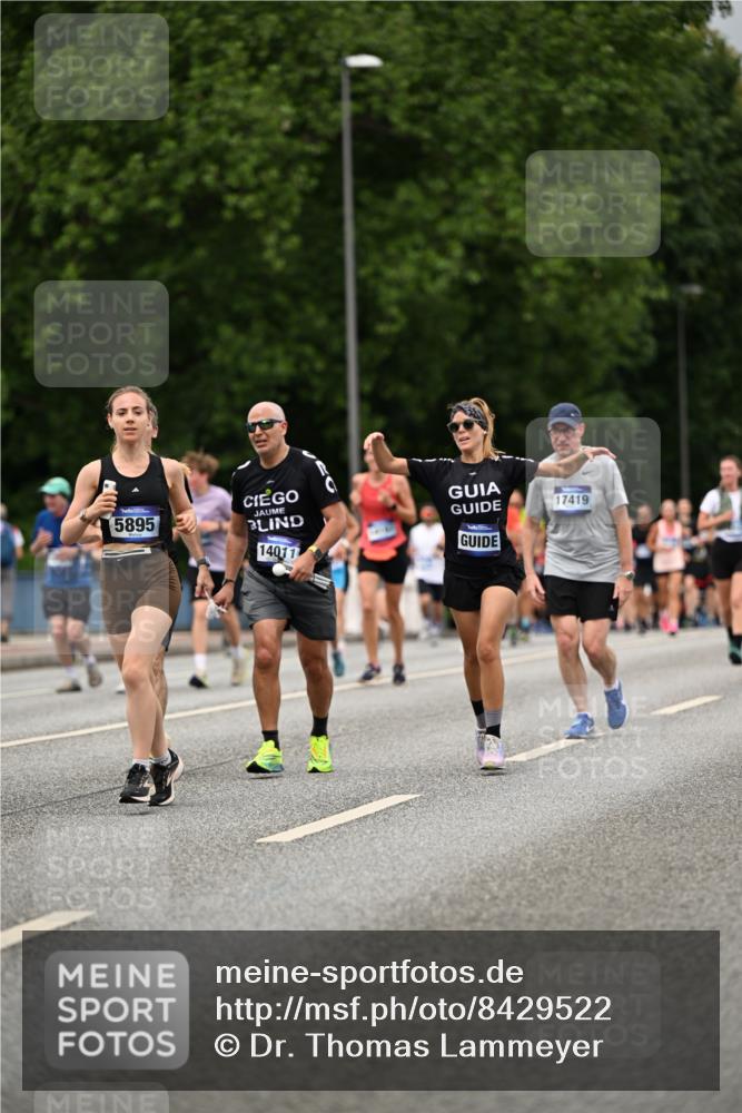 29.06.2025 - hella hamburg halbmarathon Dr. Thomas Lammeyer http://msf.ph/oto/8429522 29.06.2025 10:51:38 Kennedybrücke 1555, 1593, 2162, 2327, 2500, 2537, 2556, 2981, 3277, 3339, 3406, 3407, 3823, 4325, 4342, 5697, 5700, 5895, 6740, 6995, 7827, 7960, 8131, 8541, 9092, 9557, 9743, 10511, 10514, 10515, 10591, 11378 meine-sportfotos.de