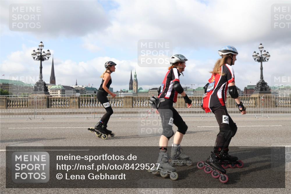 29.06.2025 - hella hamburg halbmarathon Lena Gebhardt http://msf.ph/oto/8429527 29.06.2025 08:59:43 Lombardsbrücke 501, 20519, 54 meine-sportfotos.de