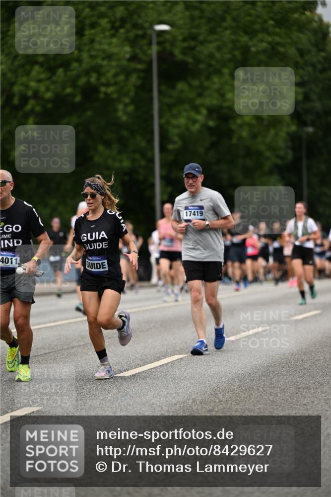 29.06.2025 - hella hamburg halbmarathon Dr. Thomas Lammeyer http://msf.ph/oto/8429627 29.06.2025 10:51:40 Kennedybrücke 1555, 1593, 2162, 2211, 2500, 2537, 2556, 2981, 3277, 3339, 3406, 3407, 3823, 4325, 4342, 5700, 5895, 6740, 6995, 7827, 7960, 8131, 8541, 9092, 9557, 9743, 9758, 10511, 10591, 11378 meine-sportfotos.de