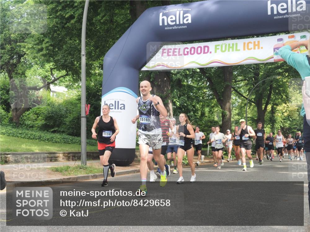 29.06.2025 - hella hamburg halbmarathon KatJ http://msf.ph/oto/8429658 29.06.2025 10:41:26 Zwischen KM18-KM19 1496, 1628, 2561, 7129, 7395, 8316 meine-sportfotos.de