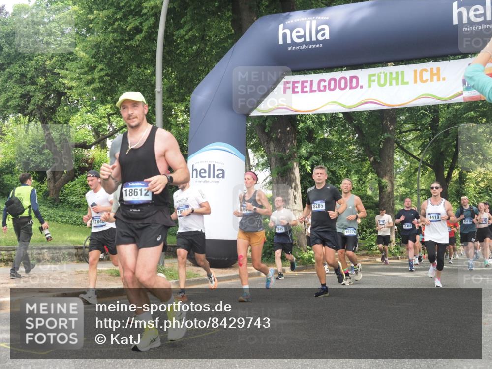 29.06.2025 - hella hamburg halbmarathon KatJ http://msf.ph/oto/8429743 29.06.2025 10:41:29 Zwischen KM18-KM19 1496, 1628, 2561, 4419, 7129, 7395, 8285, 8316, 8449 meine-sportfotos.de