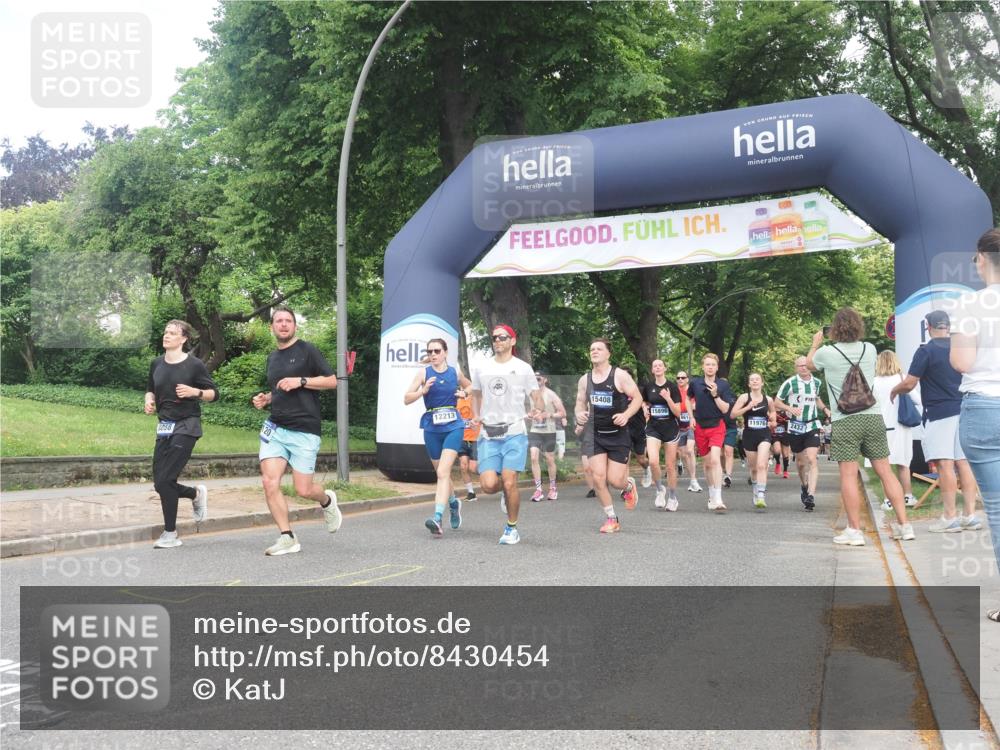 29.06.2025 - hella hamburg halbmarathon KatJ http://msf.ph/oto/8430454 29.06.2025 10:41:50 Zwischen KM18-KM19 1120, 2119, 2432, 3041, 3058, 3256, 3898, 6581, 6587, 8618 meine-sportfotos.de