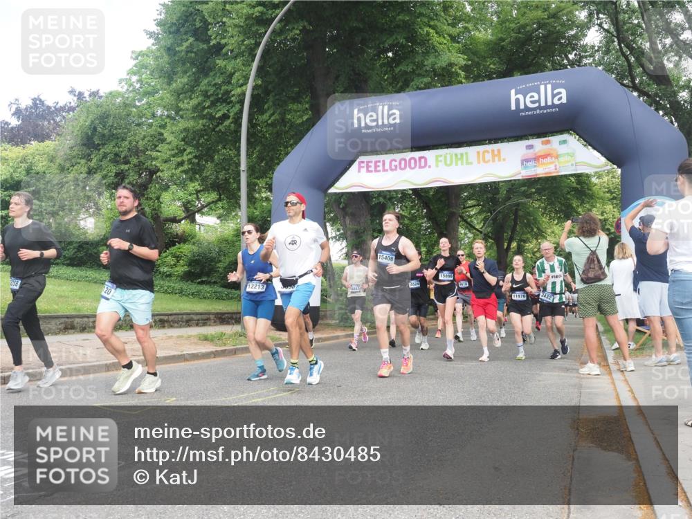 29.06.2025 - hella hamburg halbmarathon KatJ http://msf.ph/oto/8430485 29.06.2025 10:41:50 Zwischen KM18-KM19 1120, 2119, 2432, 3041, 3058, 3256, 3898, 6581, 6587, 8618 meine-sportfotos.de