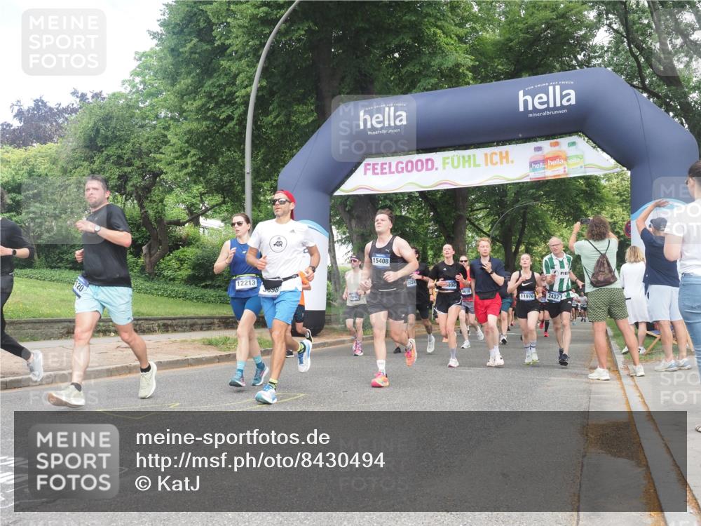 29.06.2025 - hella hamburg halbmarathon KatJ http://msf.ph/oto/8430494 29.06.2025 10:41:50 Zwischen KM18-KM19 1120, 2119, 2432, 3041, 3058, 3256, 3898, 6581, 6587, 8618 meine-sportfotos.de
