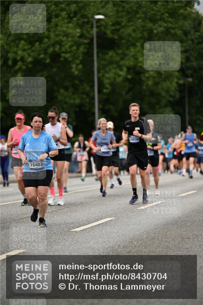 29.06.2025 - hella hamburg halbmarathon Dr. Thomas Lammeyer http://msf.ph/oto/8430704 29.06.2025 10:52:00 Kennedybrücke 1073, 1430, 1523, 1618, 2163, 2211, 2320, 2407, 2491, 2500, 2882, 3679, 4239, 4342, 5700, 5796, 6255, 6256, 7240, 8105, 8158, 8270, 9356, 9743, 9758, 10658, 10777, 10903, 11276 meine-sportfotos.de
