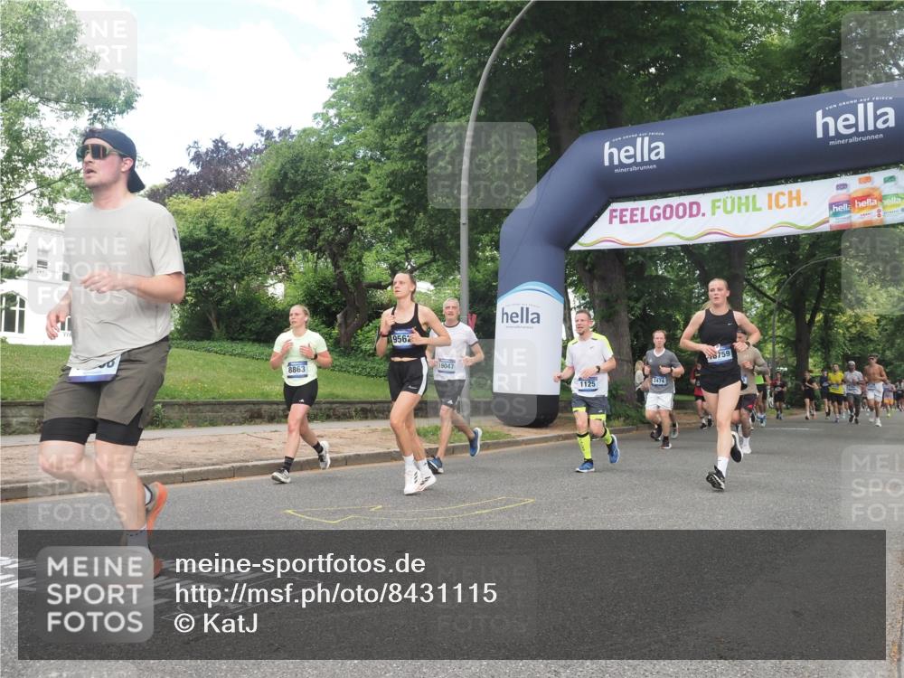 29.06.2025 - hella hamburg halbmarathon KatJ http://msf.ph/oto/8431115 29.06.2025 10:42:16 Zwischen KM18-KM19 1125, 2474, 2612, 3177, 3861, 5021, 6082, 6084, 6443, 6569 meine-sportfotos.de