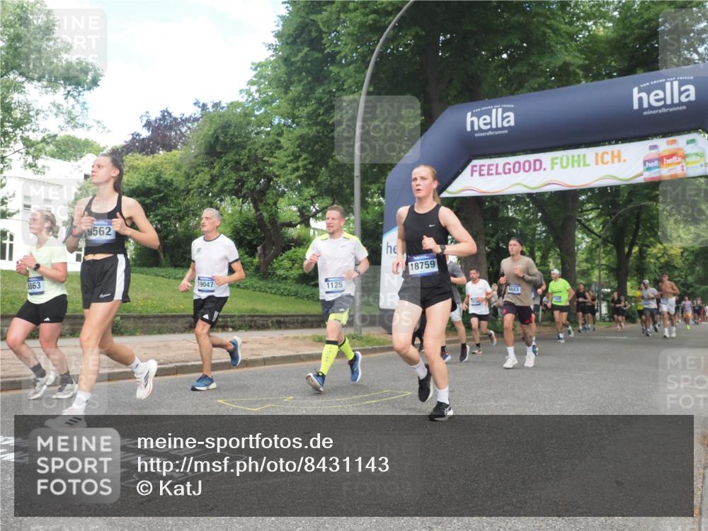 29.06.2025 - hella hamburg halbmarathon KatJ http://msf.ph/oto/8431143 29.06.2025 10:42:16 Zwischen KM18-KM19 1125, 2474, 2612, 3177, 3861, 5021, 6082, 6084, 6443, 6569 meine-sportfotos.de