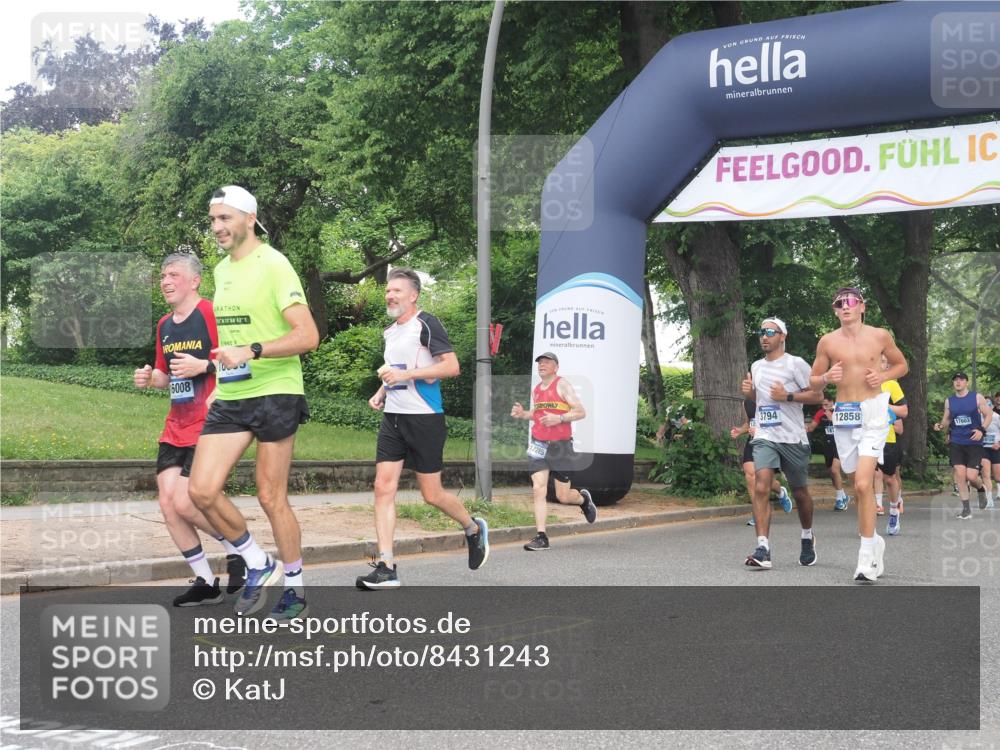 29.06.2025 - hella hamburg halbmarathon KatJ http://msf.ph/oto/8431243 29.06.2025 10:42:21 Zwischen KM18-KM19 1125, 2474, 3037, 3794, 5672, 6443 meine-sportfotos.de