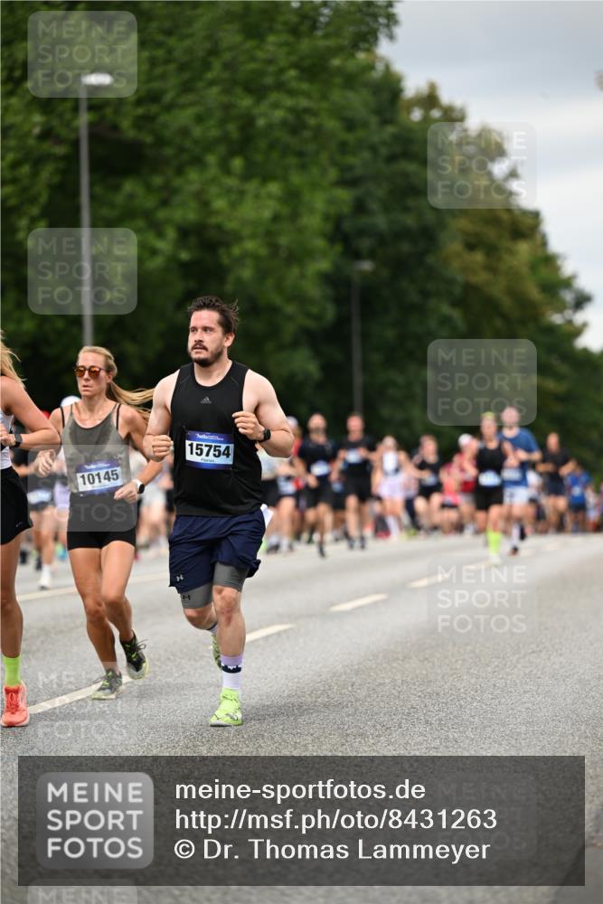 29.06.2025 - hella hamburg halbmarathon Dr. Thomas Lammeyer http://msf.ph/oto/8431263 29.06.2025 10:52:12 Kennedybrücke 1045, 1073, 1430, 1434, 1523, 1618, 2163, 2195, 2320, 2407, 2418, 2491, 2882, 2994, 3468, 3679, 4037, 4239, 4588, 4974, 5796, 6255, 6256, 6879, 7240, 8105, 8158, 8270, 9018, 9356, 10075, 10658, 10777, 10903, 11276, 11351 meine-sportfotos.de