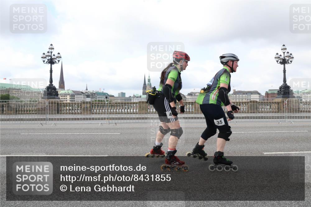 29.06.2025 - hella hamburg halbmarathon Lena Gebhardt http://msf.ph/oto/8431855 29.06.2025 09:00:47 Lombardsbrücke 4, 35 meine-sportfotos.de