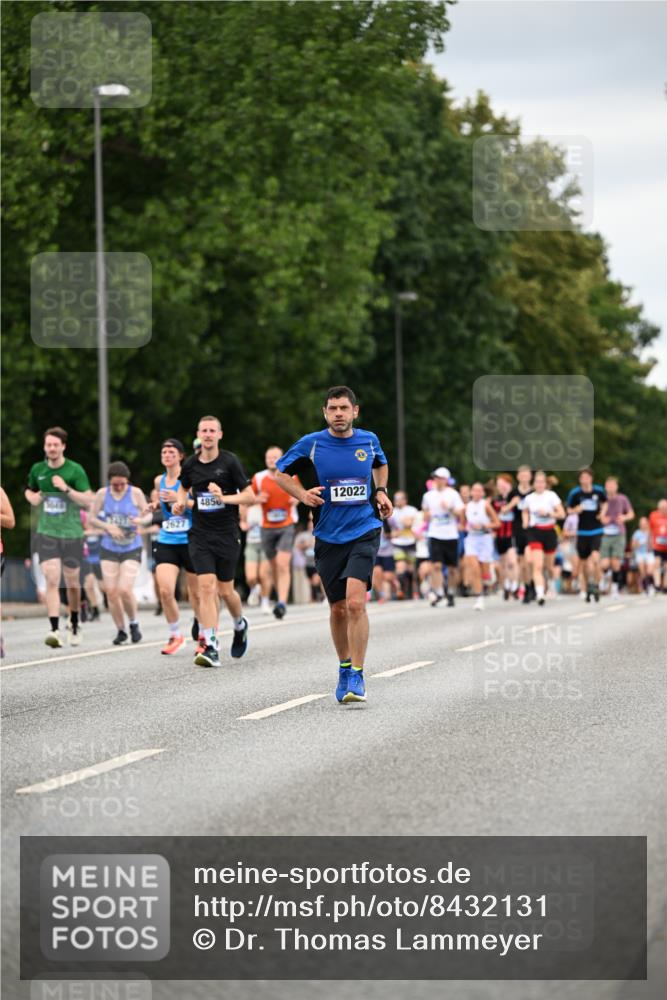 29.06.2025 - hella hamburg halbmarathon Dr. Thomas Lammeyer http://msf.ph/oto/8432131 29.06.2025 10:52:33 Kennedybrücke 1045, 1246, 1434, 1639, 1645, 2148, 2195, 2418, 2627, 2704, 2994, 3049, 3077, 3468, 3504, 3933, 4037, 4588, 4856, 5886, 5952, 6950, 7412, 7427, 7970, 8077, 8310, 8948, 9018, 9696, 9775, 9787, 10075, 10991, 11351 meine-sportfotos.de